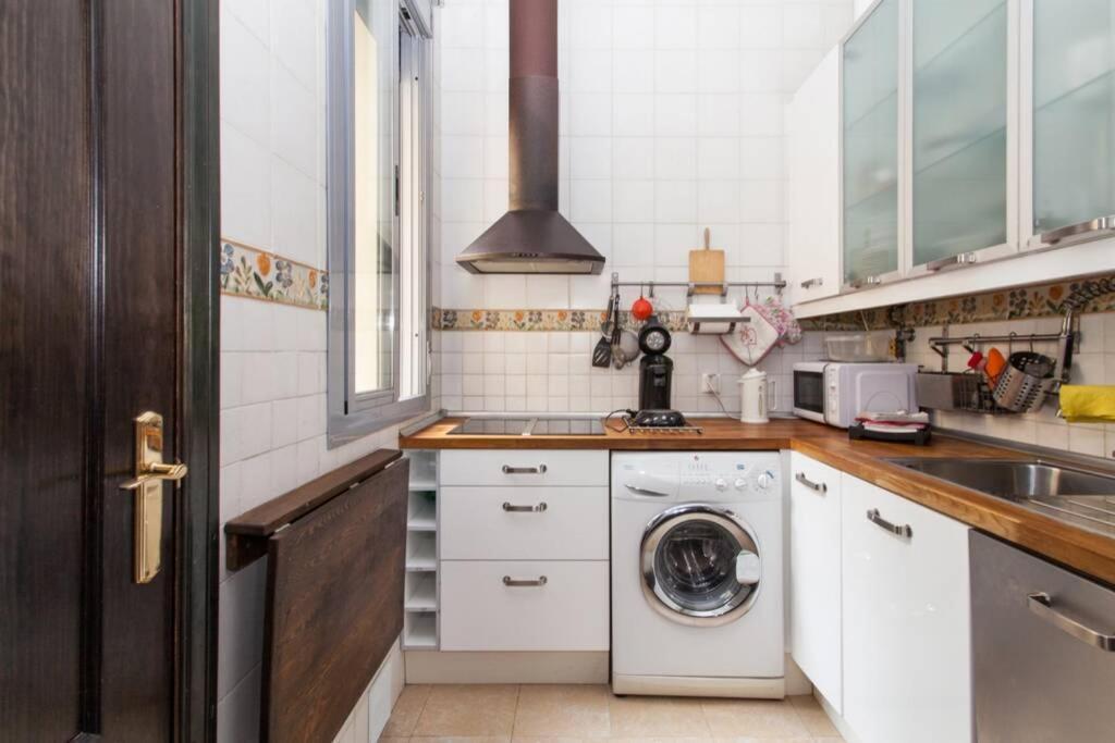 Apartamento Alfareria Sevilla Bagian luar foto