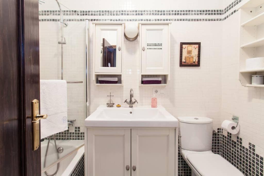 Apartamento Alfareria Sevilla Bagian luar foto