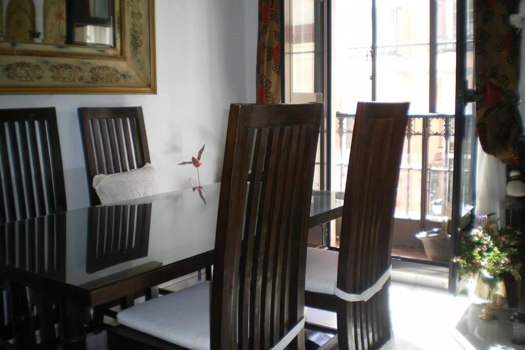 Apartamento Alfareria Sevilla Bagian luar foto