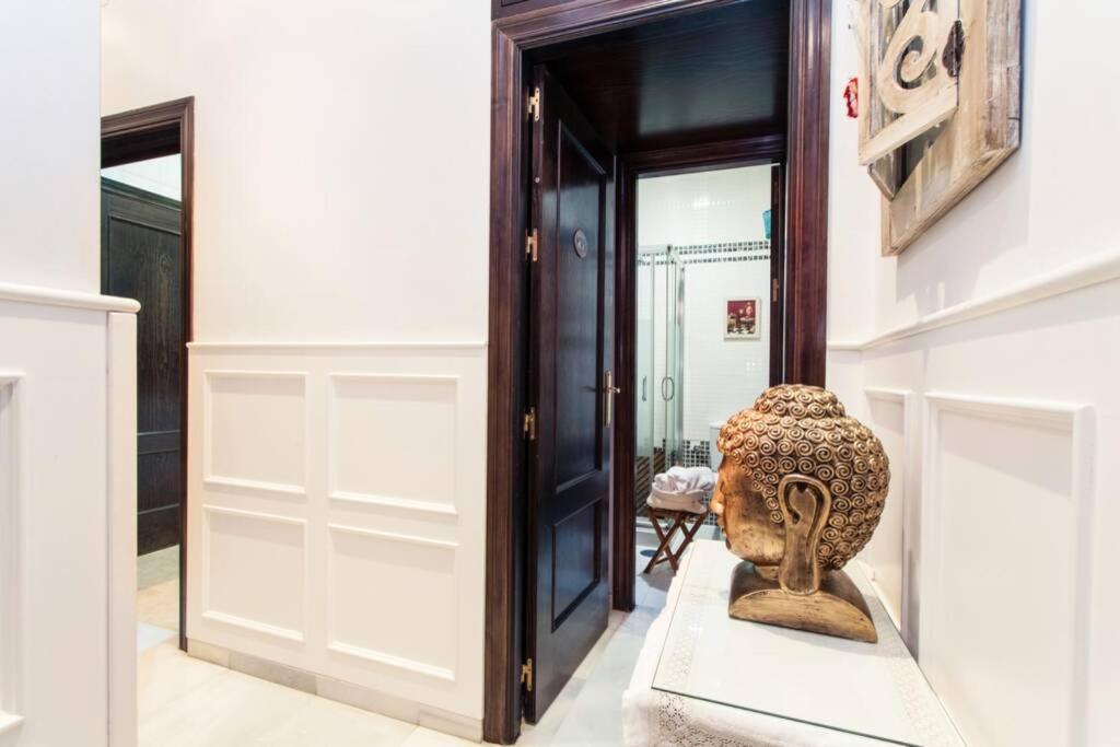 Apartamento Alfareria Sevilla Bagian luar foto